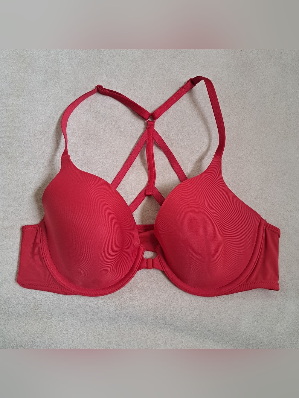 Victoria's Secret Front Snap Lined Perfect Coverage T-Back Demi Bra - 36B - Red